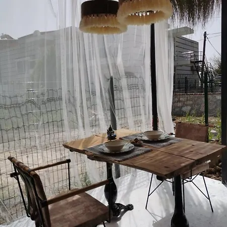 בית נופש Tiny House 1 Min To Beach In Bozburun *
